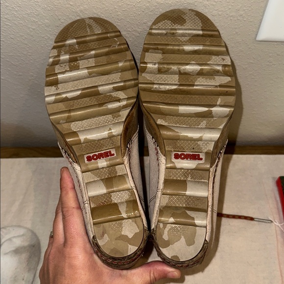 Sorel Joan of Arctic lace up wedge boot, leather, canvas , ankle bootie, size 7 - Picture 11 of 13